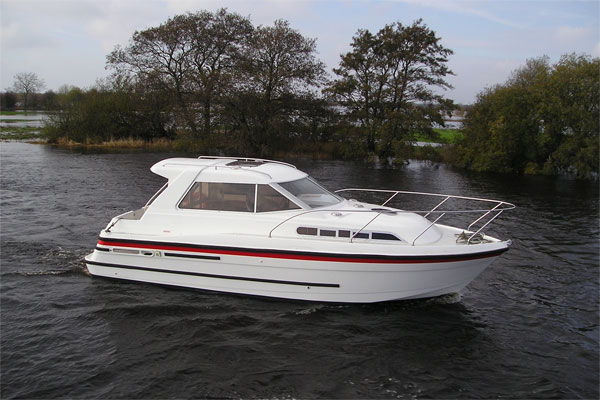 Cruisers for hire on the Shannon River - Silver Stream