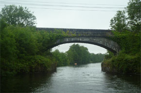 Cruising under a bridge on the way from Carrick-on-Shannon