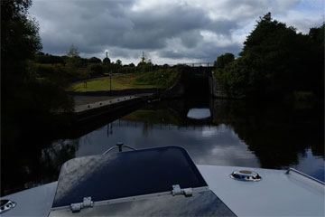 Coming up to a lock on the Shannon-Erne waterway