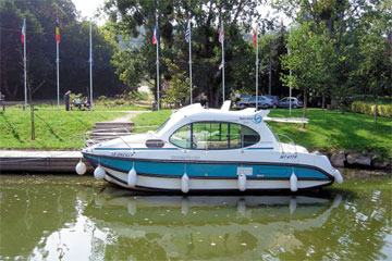 Boats for Hire in Burgundy, France - Duo