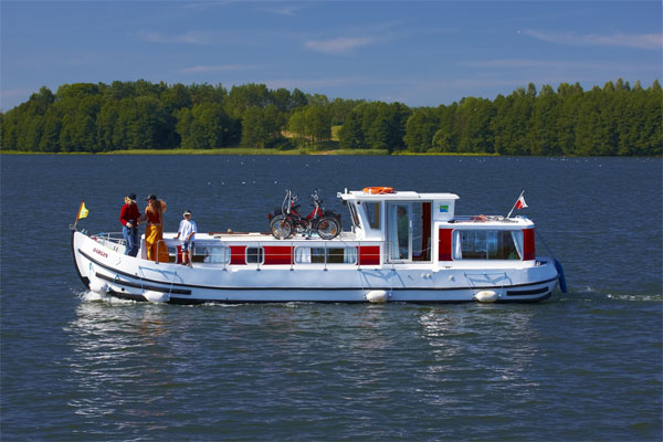 Shannon River Boats for Hire in Ireland - P1107W Classic