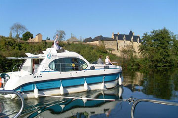 Boats for Hire in Burgundy, France - Quattro S
