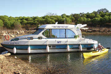 Boats for Hire in Burgundy, France - Sedan 1010