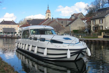Boats for Hire in Burgundy, France - Sedan 1310