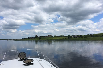 Shannon Boat Hire Gallery - Heading to Clonmacnoise on an Elegance