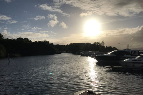 Shannon Boat Hire Gallery - Mooring at sunset