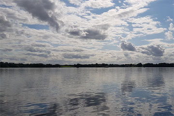 Shannon Boat Hire Gallery - Dead calm...