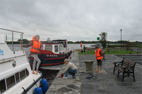 Shannon Boat Hire Gallery - Mooring a Waterford Class Cruiser