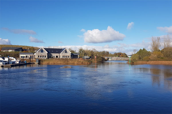 Approaching Cootehall