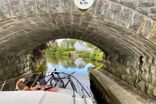 Shannon Boat Hire Gallery - Left a bit...