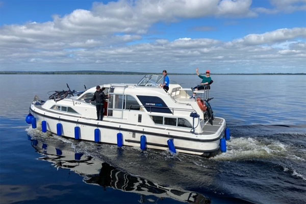 Crossing lough Derg on a Kilkenny Class