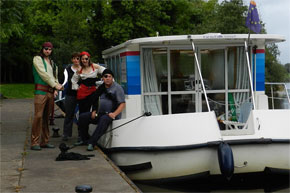 Shannon Boat Hire Gallery - AHARR ME HEARTIES!