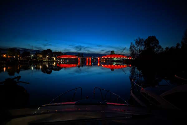 Shannon Boat Hire Gallery - Hartley bridge near Carrick-on-Shannon at night