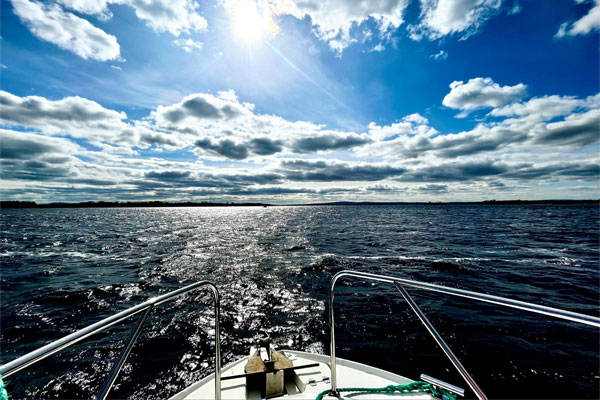 Cruising on lough Derg on a Consul