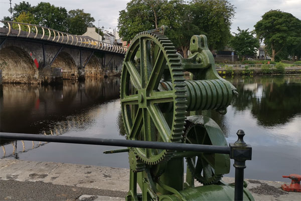 Shannon Boat Hire Gallery - One of the old bridge winches at Carrick-on-Shannon