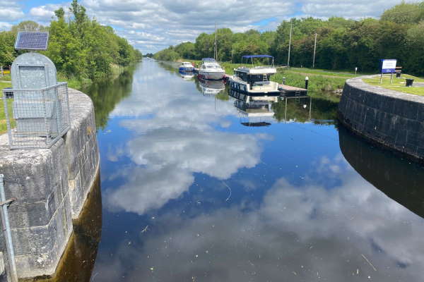 Shannon Boat Hire Gallery - The Jamestown canal from Victoria lock