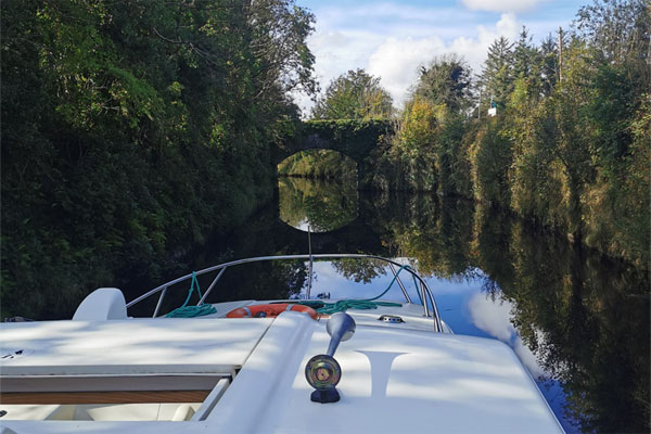 Shannon Boat Hire Gallery - Cruising on the Shannon-Erne waterway