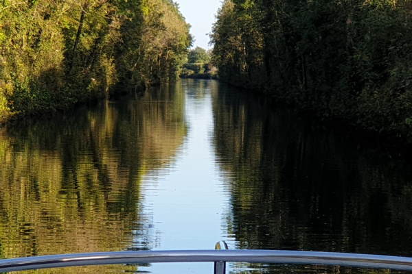 Shannon Boat Hire Gallery - The Jamestown Canal