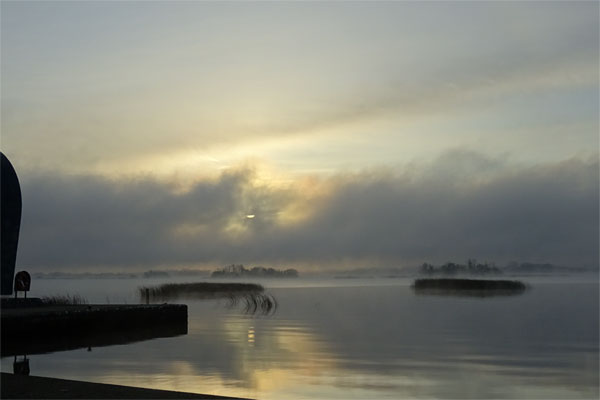 Shannon Boat Hire Gallery - October Mist on Lough Derg