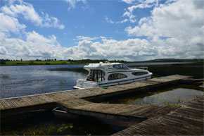 Shannon Boat Hire Gallery - Getting away from it all