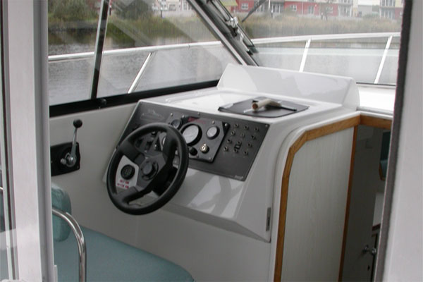 The Helm of the Carlow Class Cruiser.