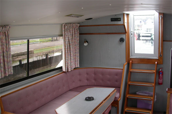 The Saloon of the Clare Class Cruiser.