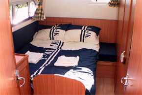 A Commander Cabin.