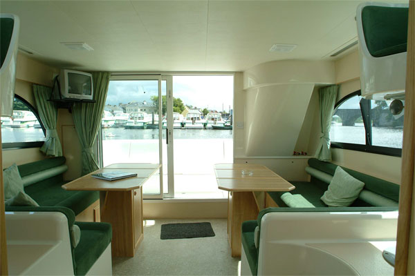 The Saloon on the Elegance.