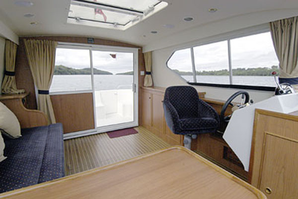 Saloon on the Inver Prince 2+2 berth hire boat