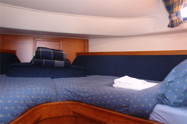 Forward Sleeping Cabin on the Noble Duke hire boat.