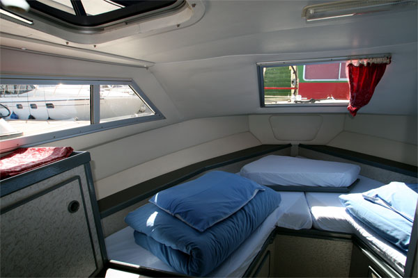 The front Cabin on the Wave Queen Cruiser - Shannon River Boat hire Ireland.