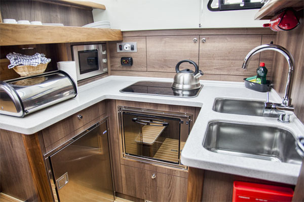 Galley on the Silver Shadow Hire Boat