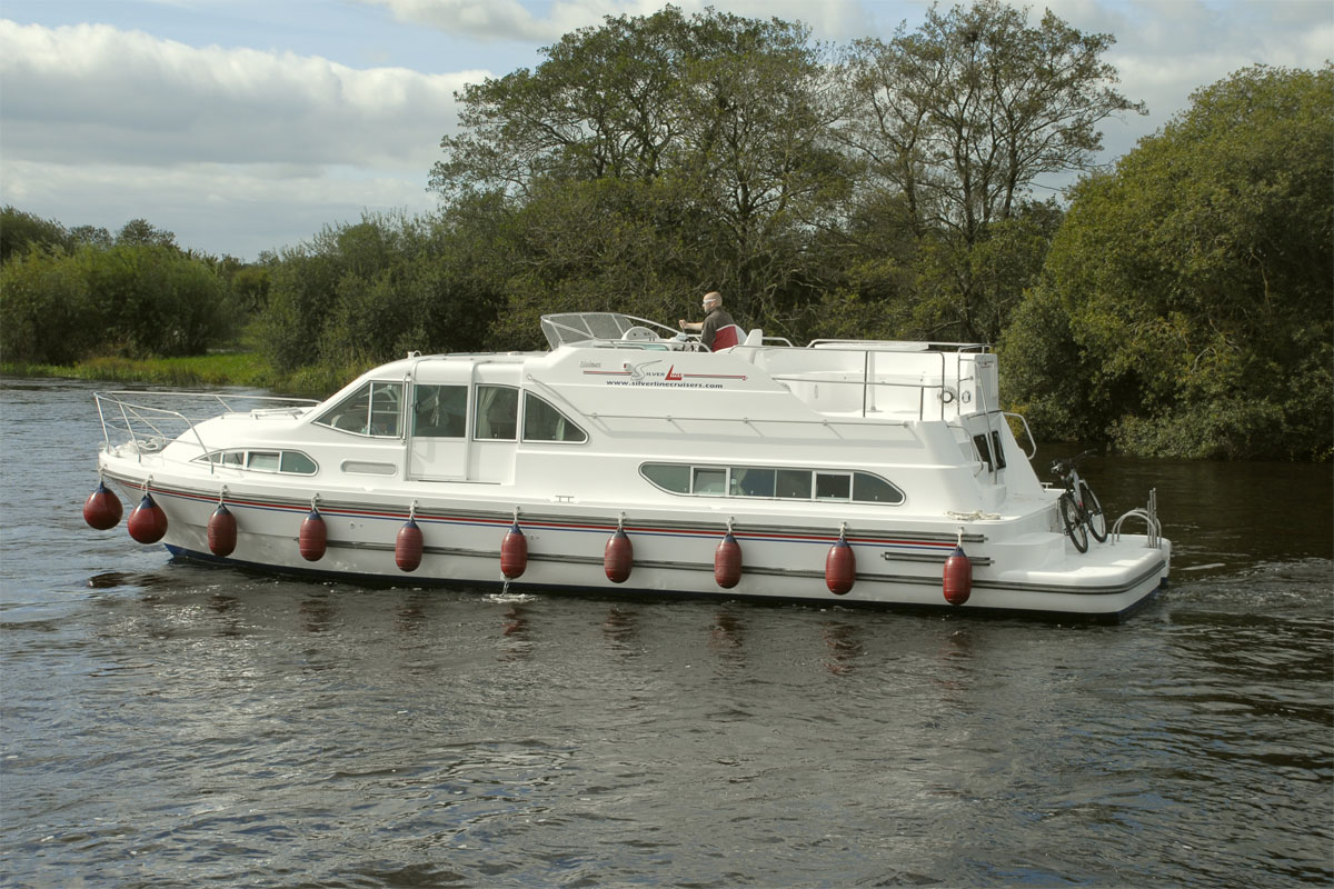 Boats for Hire on the Shannon River - Silver Spirit