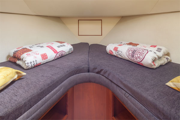 Front Cabin on the Tipperary Class Hire Boat