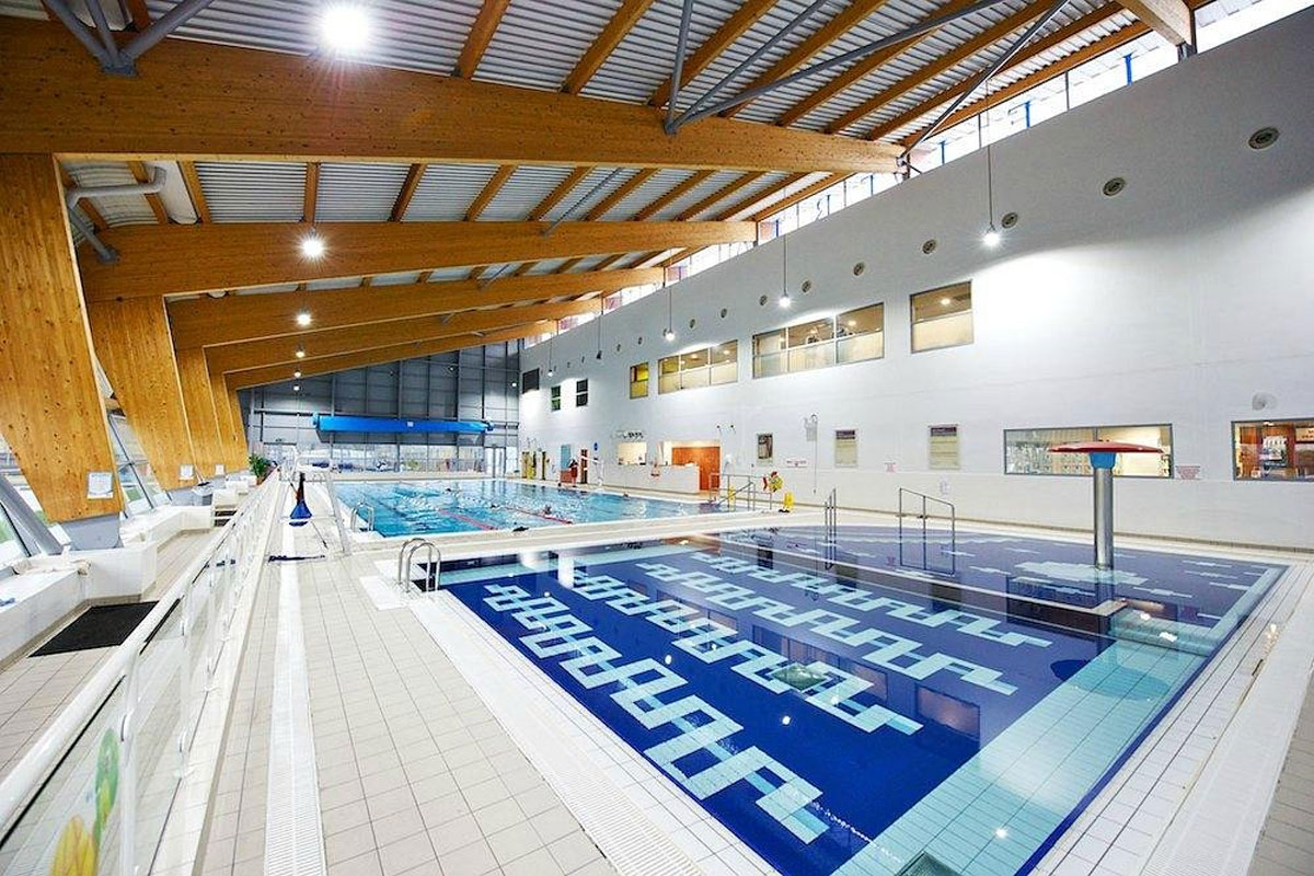 Boat Hire Ireland Travel Guide - Aura Leisure Centre is a full-scope gym and swimming pool facility in Leitrim. Our facilities opened in 2005 and we have evolved into a family-friendly leisure centre that helps people to reach their fitness goals. 