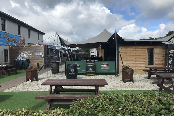 Local pub with outside eating area. Live music at weekends.