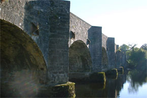 The bridge at Drumsna marks the end of navigation.