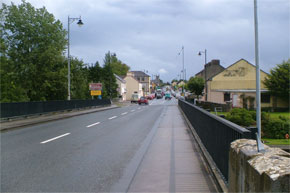 A view of Lanesborough village from the bridge over the Shannon