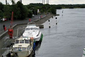 Boats moored at Shannonbridge