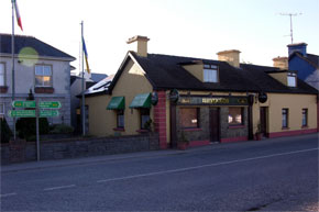 Reynolds pub in Roosk - Peter might sing you a song if you ask him nicely...